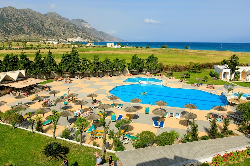 Фото Sovereign Beach Hotel - All Inclusive