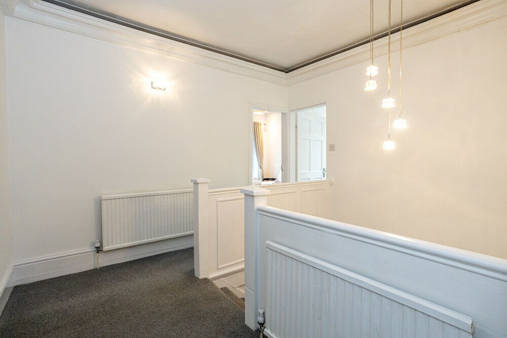Фото Pillo Rooms - 4br House near Heaton Park