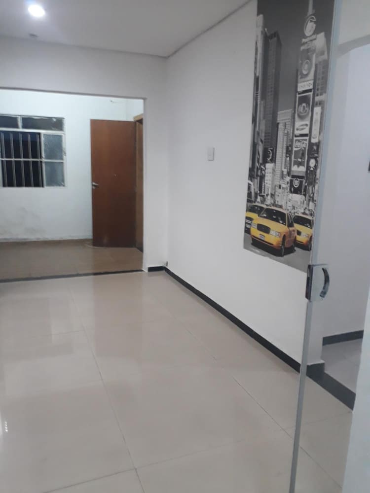 Фото Flight Crew Hostel