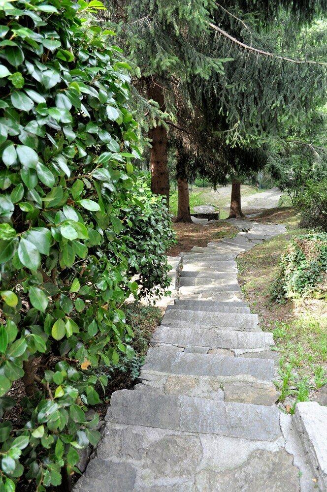 Фото Typical, Romantic Tessiner Cottage