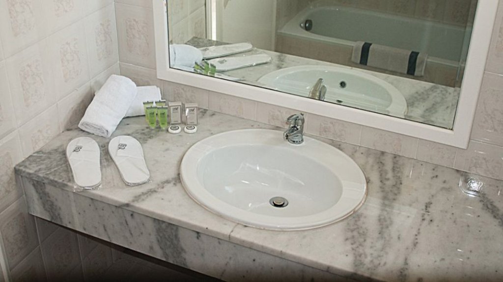 Фото Skion Palace Beach Hotel