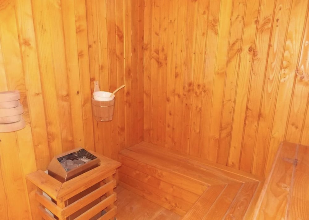 Фото Blue Parts - Nahuel Superior 1p In Front of the Lake