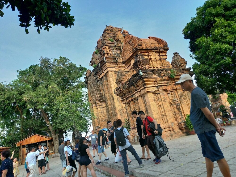 Фото Hqh Sea View Apartment