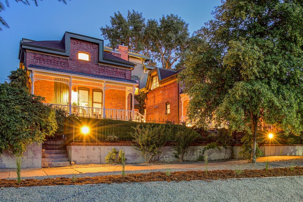 Фото The Curtis Park Club