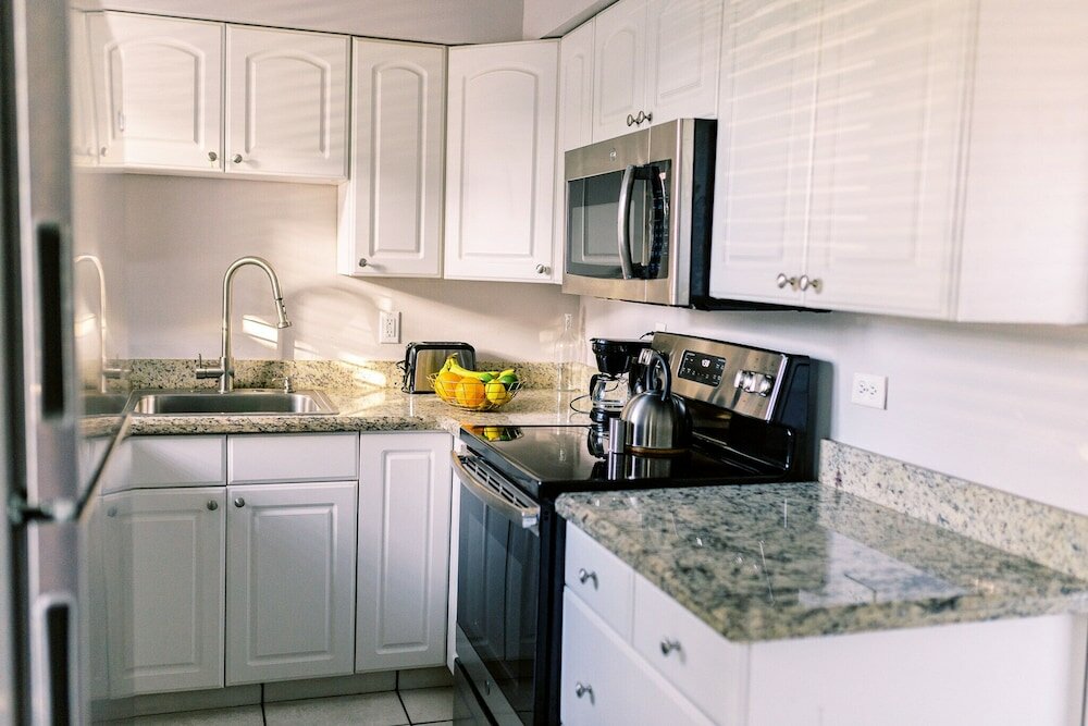 Фото Galleria Apartments by Lowkl