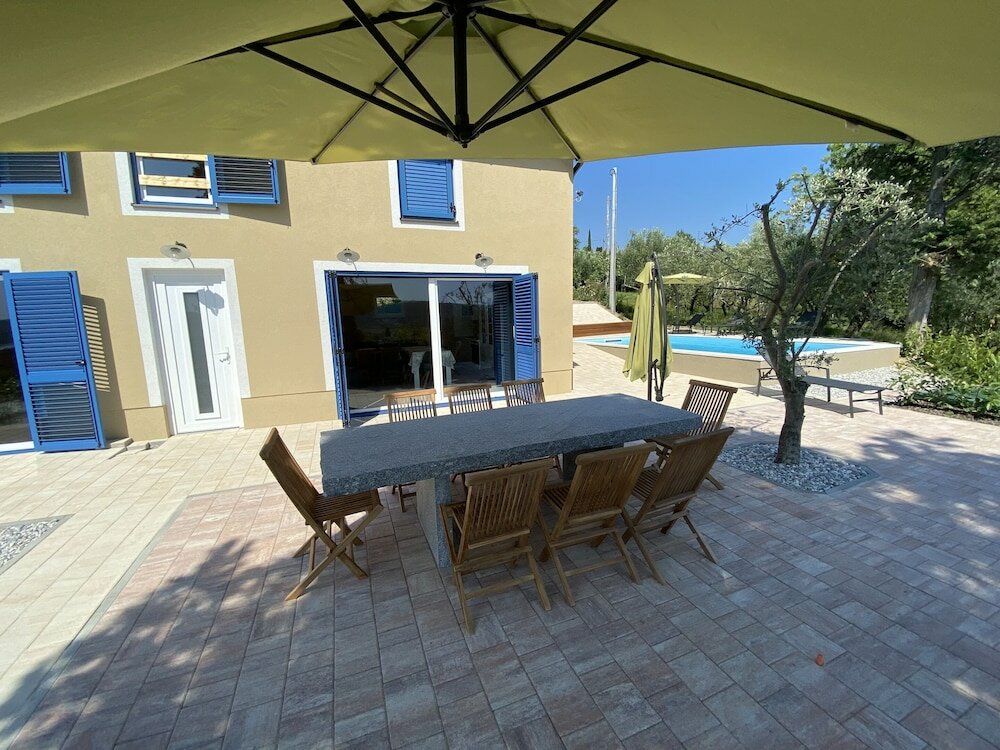 Фото Villa Olive Oasis