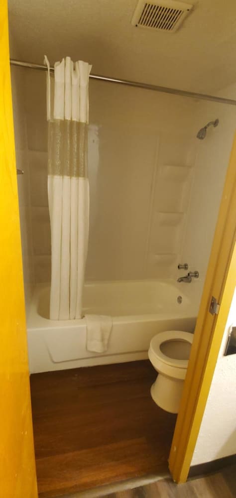 Фото FairBridge Inn Express Indianapolis South