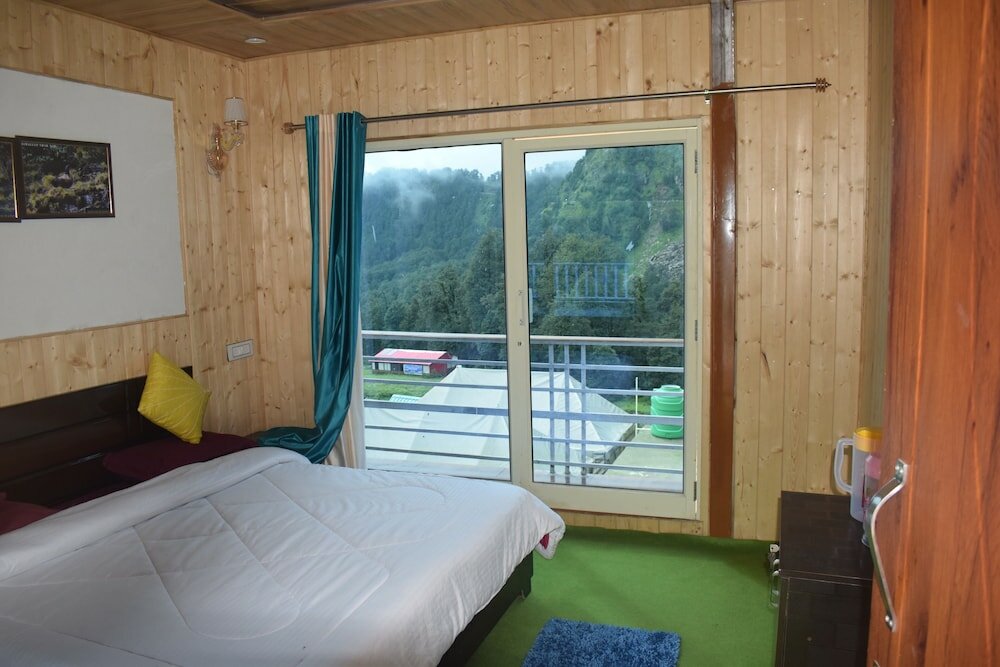 Фото Chopta Himrab Resort