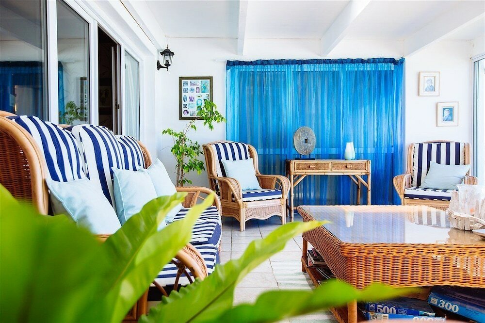 Фото Swept Away Guest House