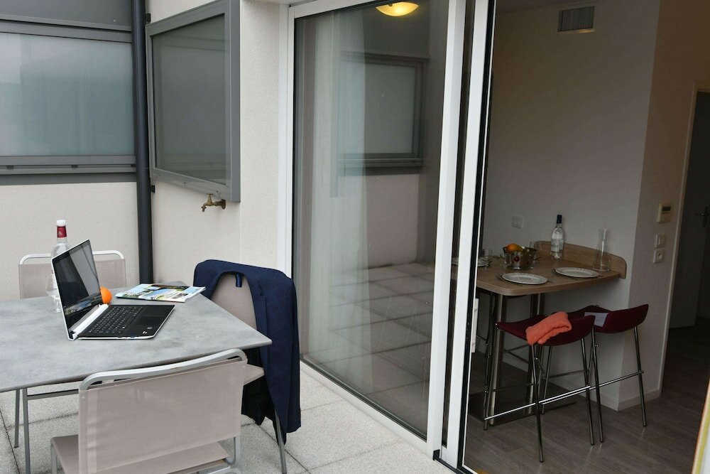 Фото Appart Hôtel Mer & Golf City Bordeaux Bassins à Flot