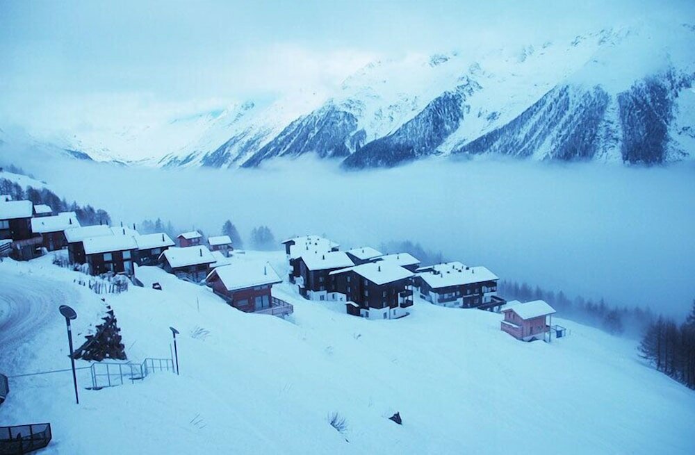 Фото Swiss Chalet