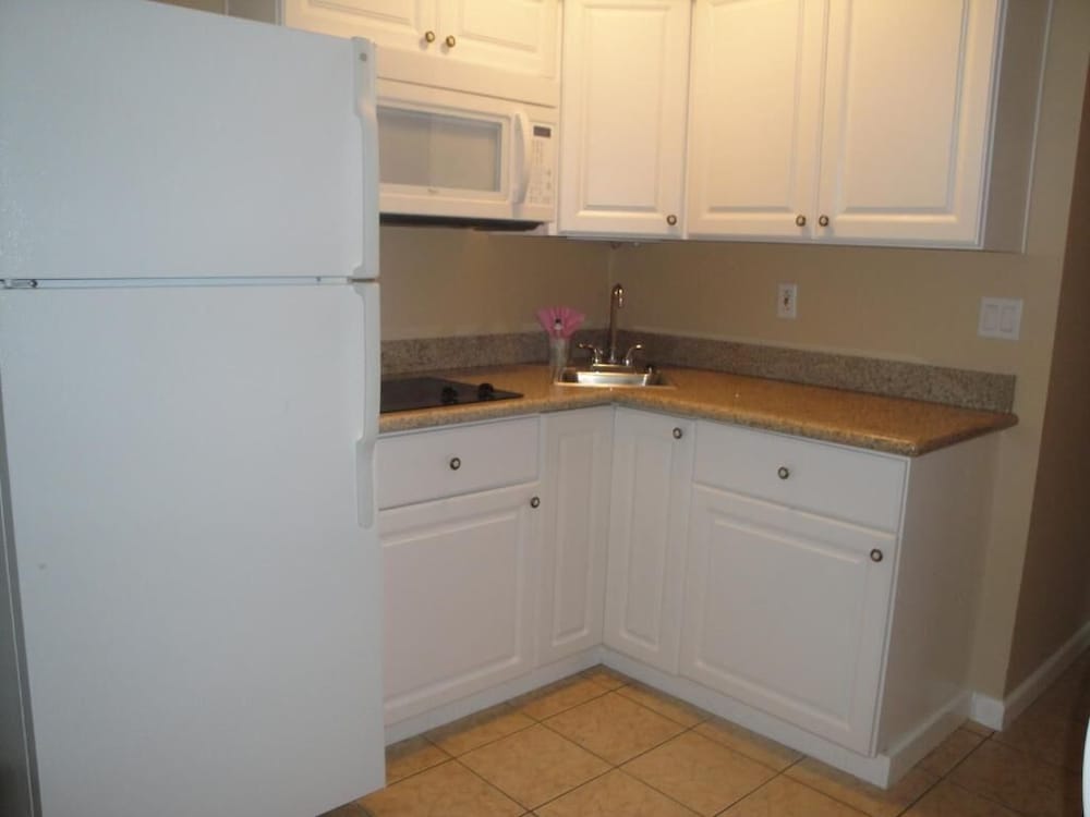 Фото Sifting Sands Motel