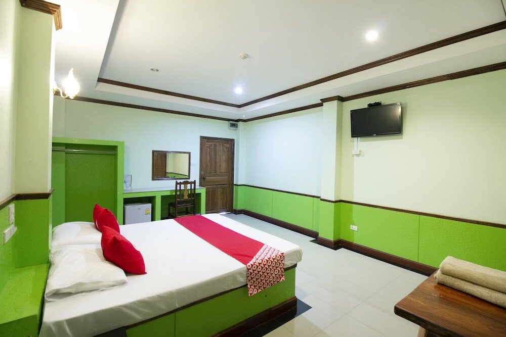 Фото Oyo 75334 Train Hotel