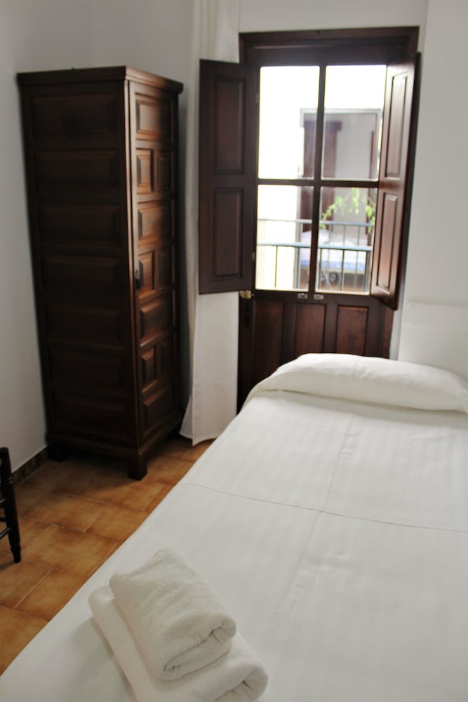 Фото Pensión Sevillano