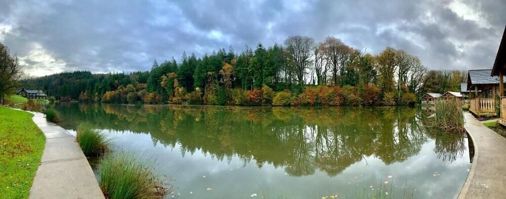 Фото Canada Lodge and Lake