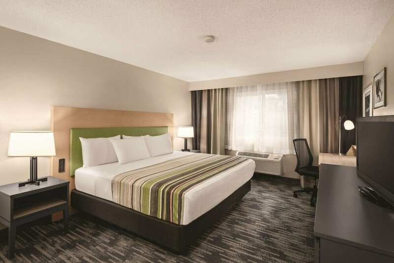 Гостиница Country Inn & Suites by Radisson, Northfield, Mn