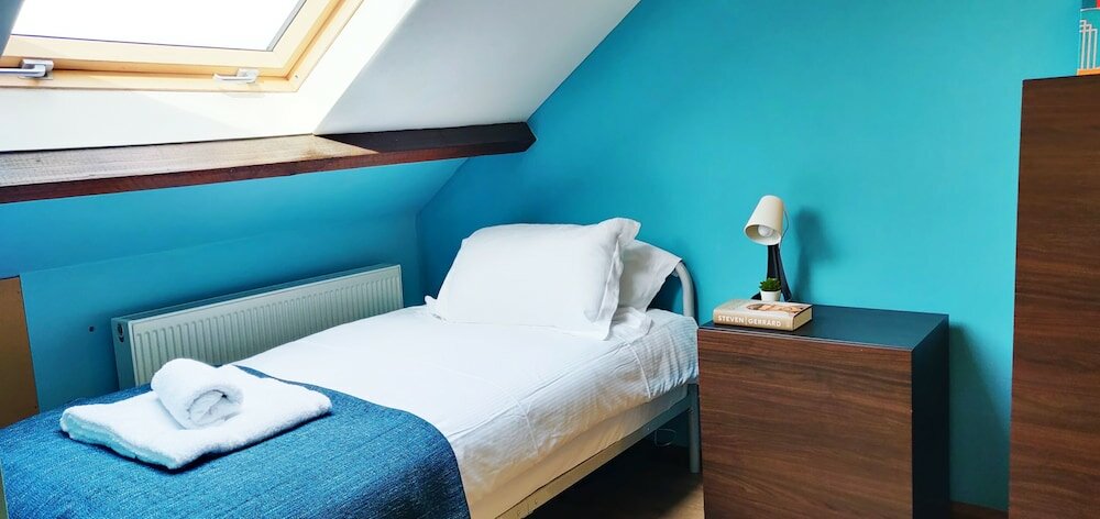 Фото Bradgate House