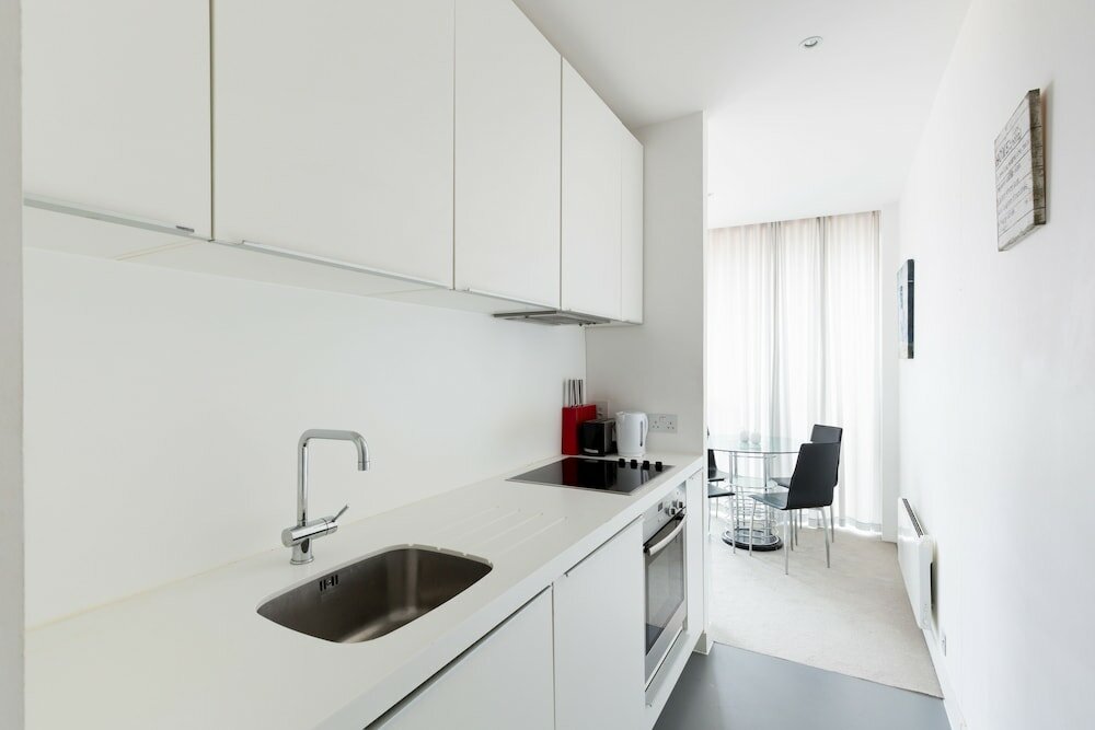 Фото Birmingham Serviced Apartments - Rotunda