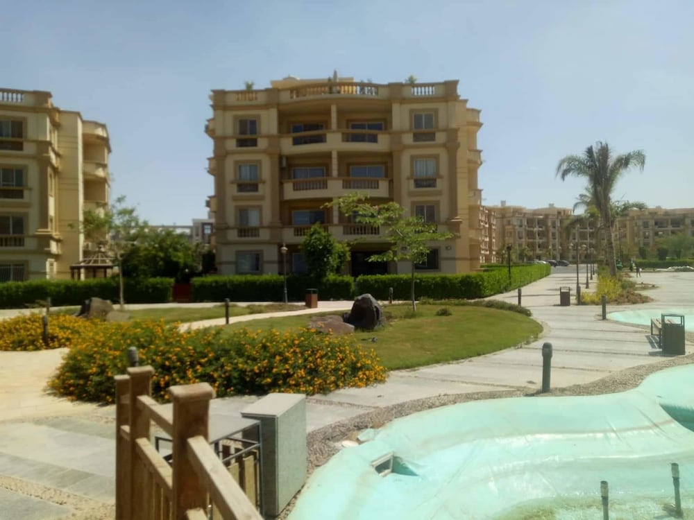 Фото Golf Residance Compound Apartament