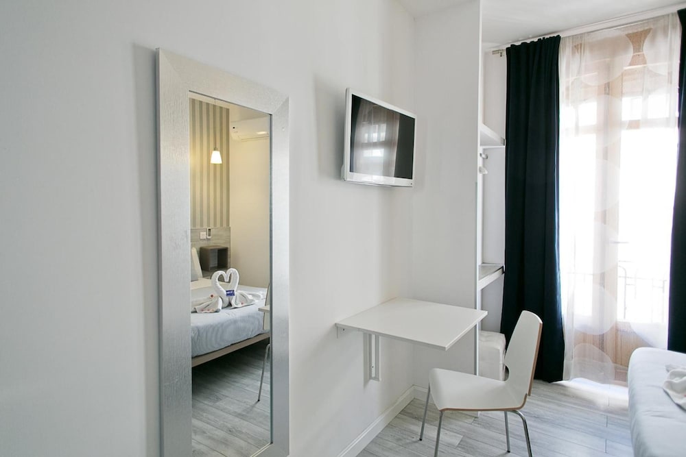 Фото Main Street Madrid