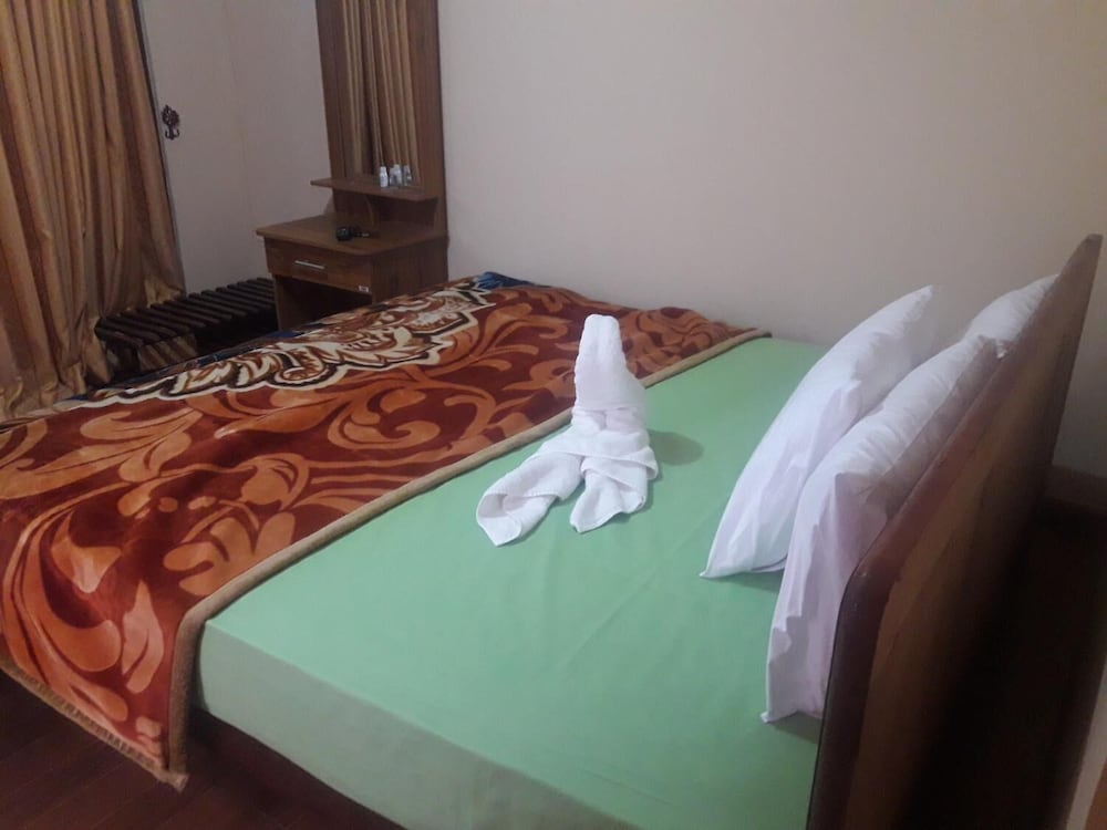 Фото Kirula Green Hotel