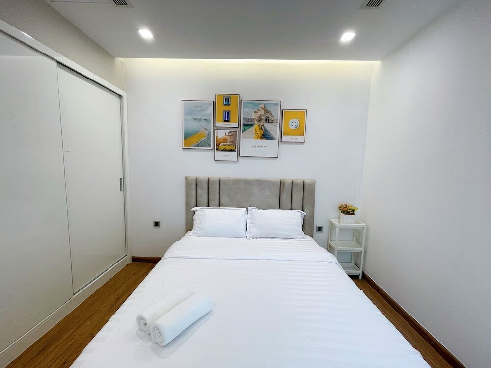 Фото Luxury Apartments Vinhomes Metropolis