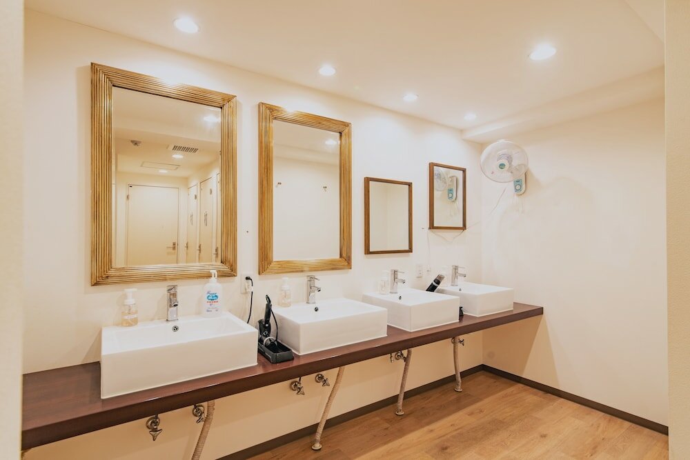 Фото Ark Guest House Namba - Hostel