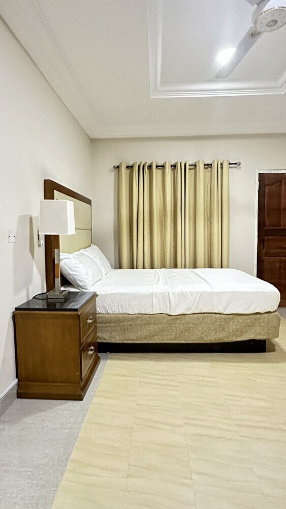 Фото Achie Suites