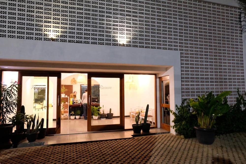 Фото Rarem Bed and Breakfast