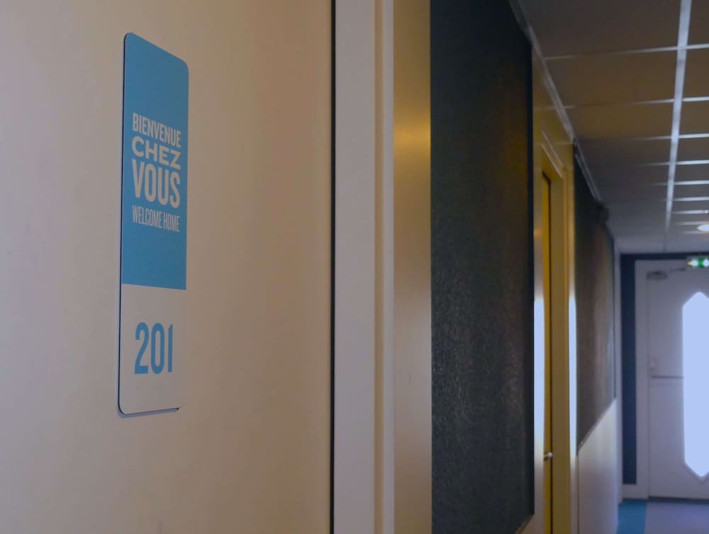 Фото Kyriad Direct Toulon Ouest La Seyne Sur Mer 