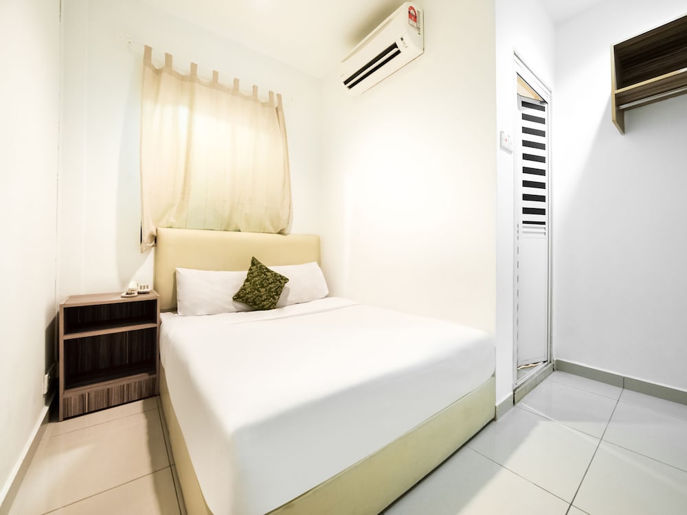 Фото Oyo 89618 Delegant Hotel