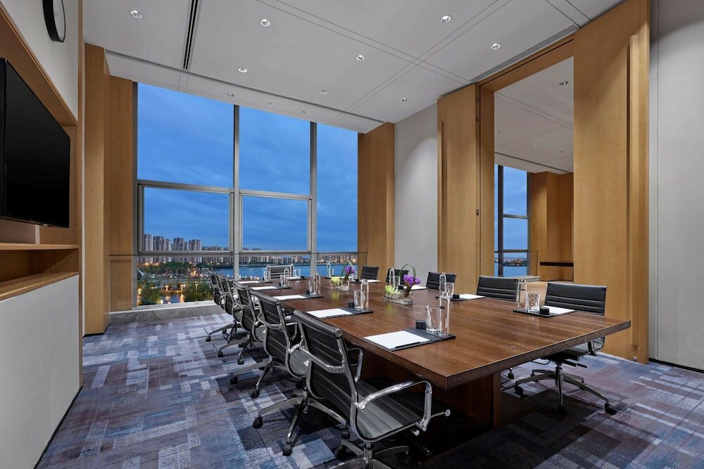 Фото Hilton Suzhou Yinshan Lake