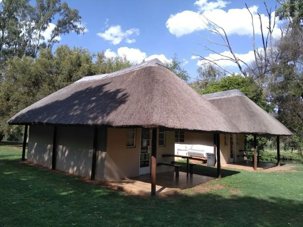 Фото Smilin Thru Resort