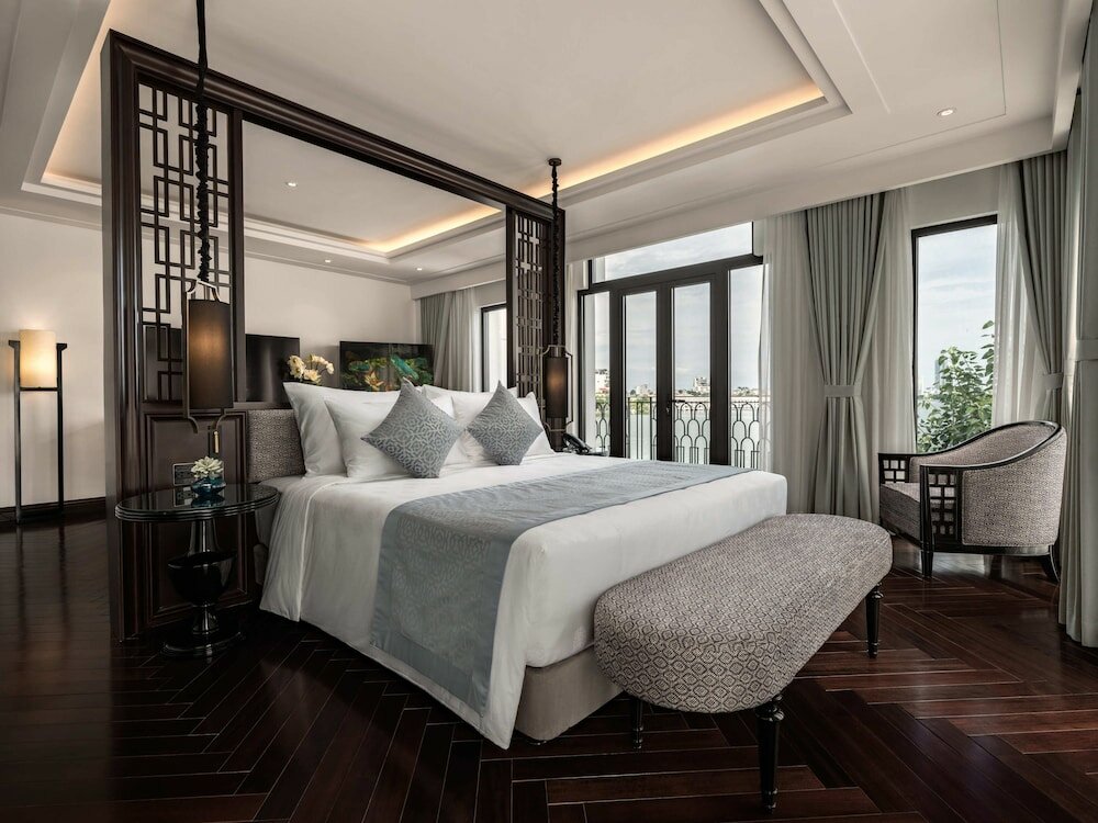 Фото Elegant Mansion 88