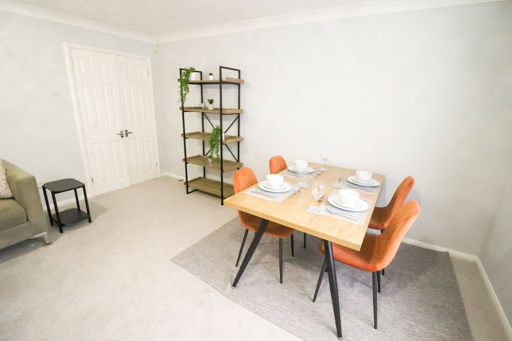 Фото BookedUK New Flat in Bishop's Stortford