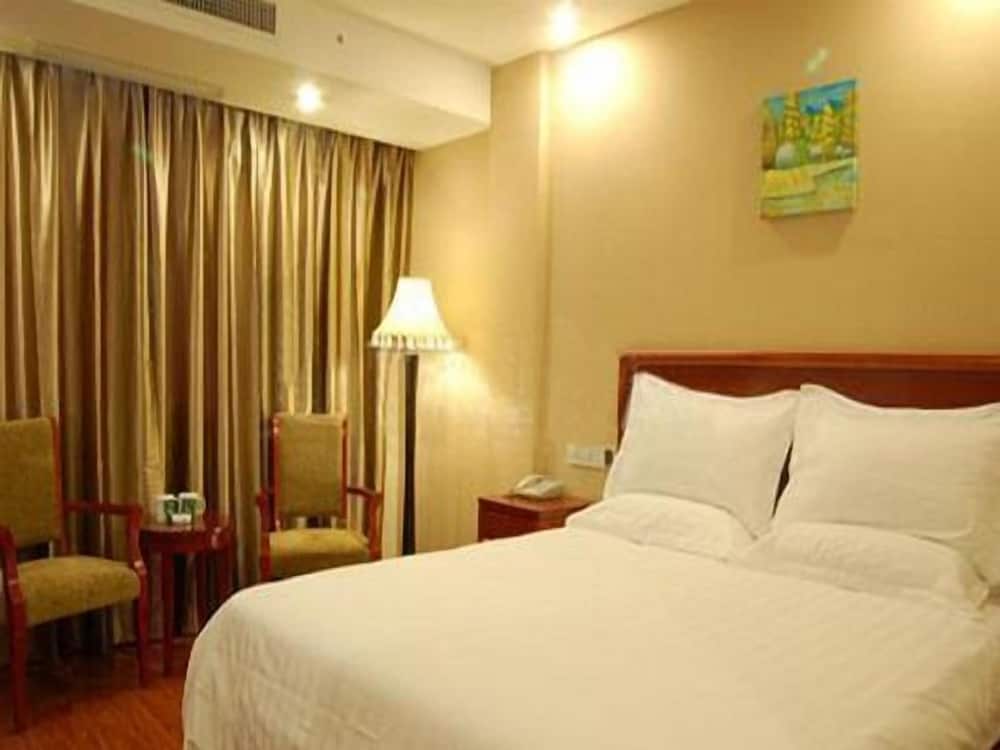 Фото GreenTree Inn Nanjing Shanxi Road Cloth Market Hotel