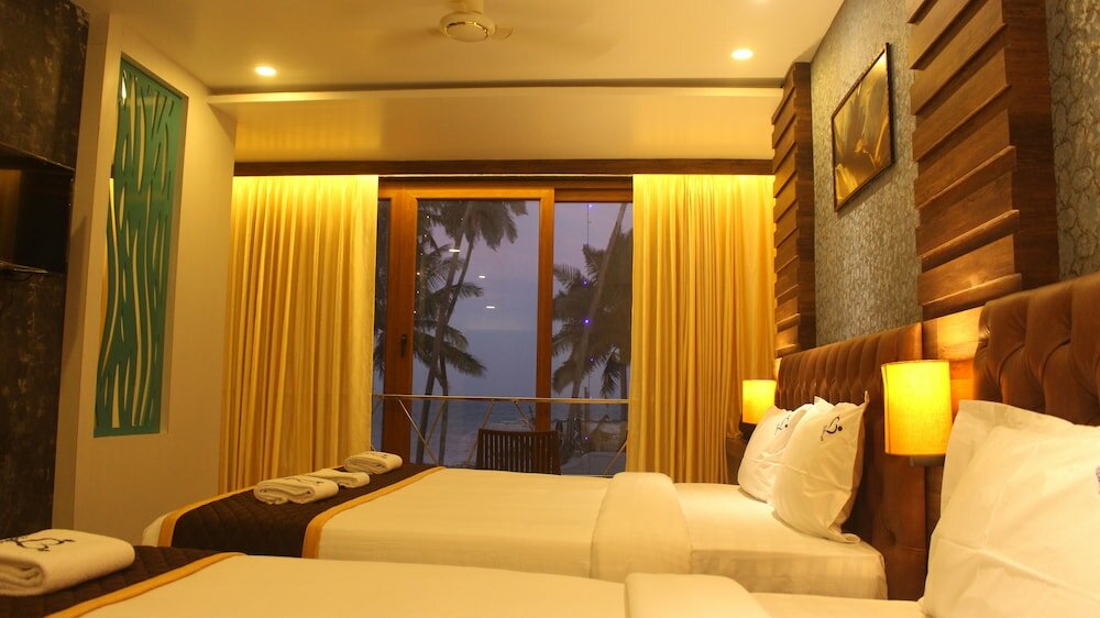 Фото Hotel Idhaya