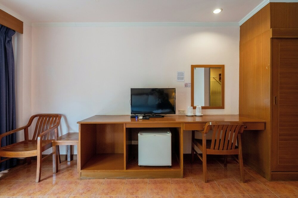 Фото Patong Central Residence & Apartment