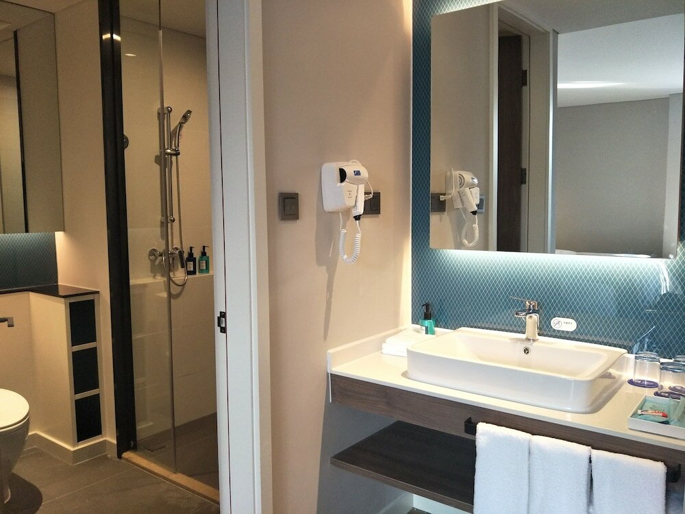 Фото Holiday Inn Express Guilin City Center, an Ihg Hotel