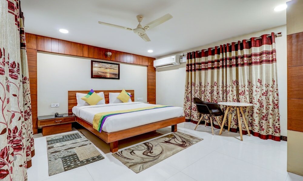 Фото Jade Blue Suites