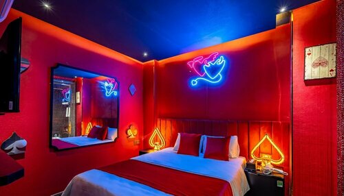 Гостиница Midas Hotel