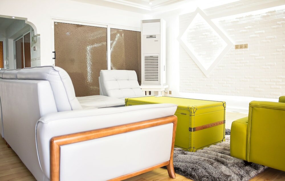 Фото Golden key hôtel appart