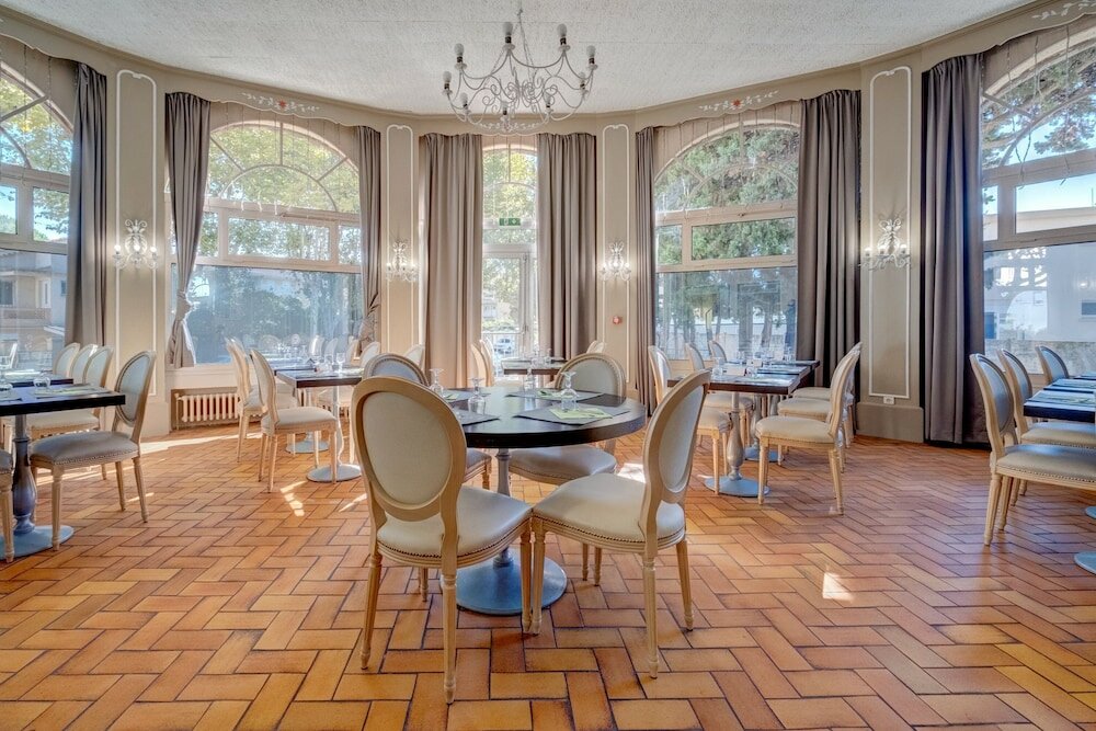 Фото Hotel Mediterranee by Mileade