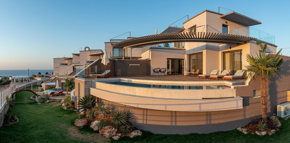 Фото Onira Suite Dreams