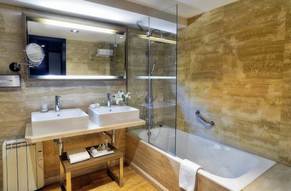 Фото Nh Collection Palacio de Tepa