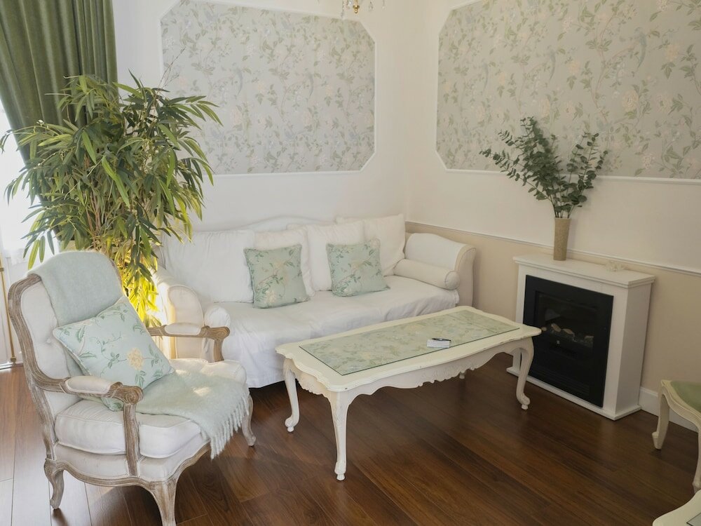 Фото Palacete de La Alameda - Adults Only