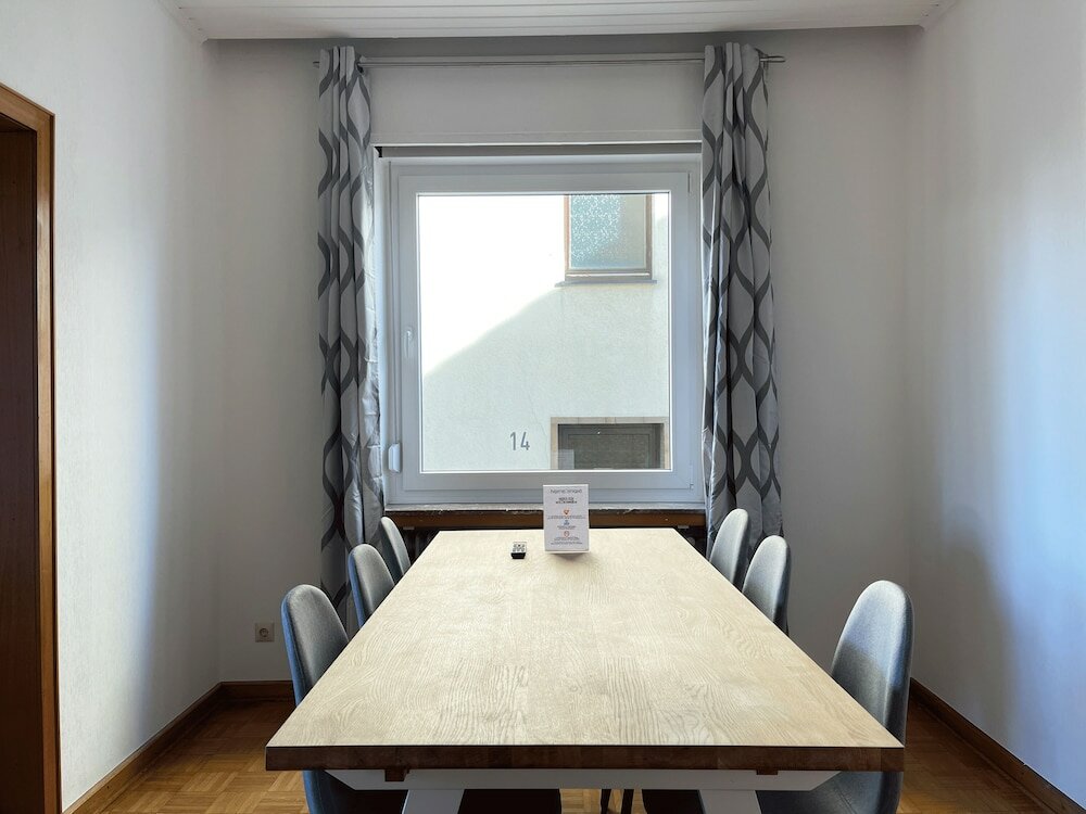 Фото Apartments for fitters i Schützenstr. 4-12 i home2share