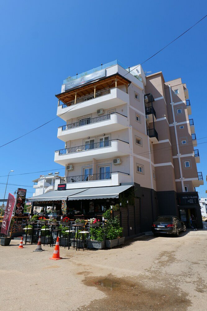 Фото 3 Islands 2 Hotel