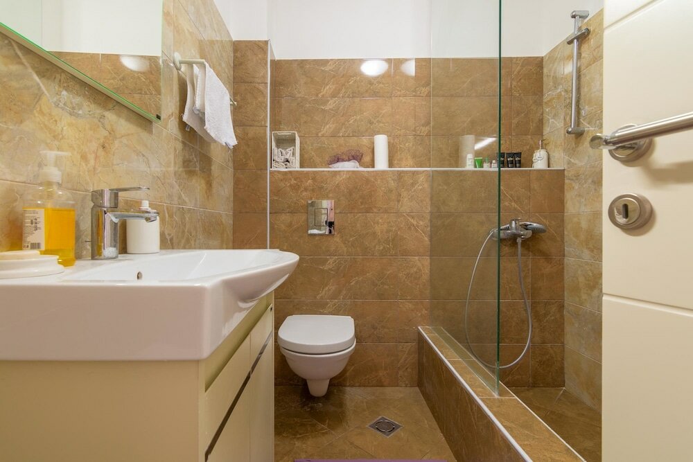 Фото Stay In Budva 5