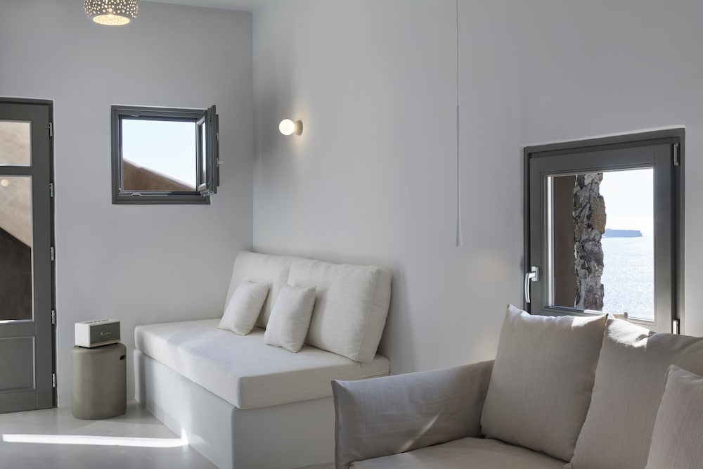 Фото Old Castle Oia - Adults Only